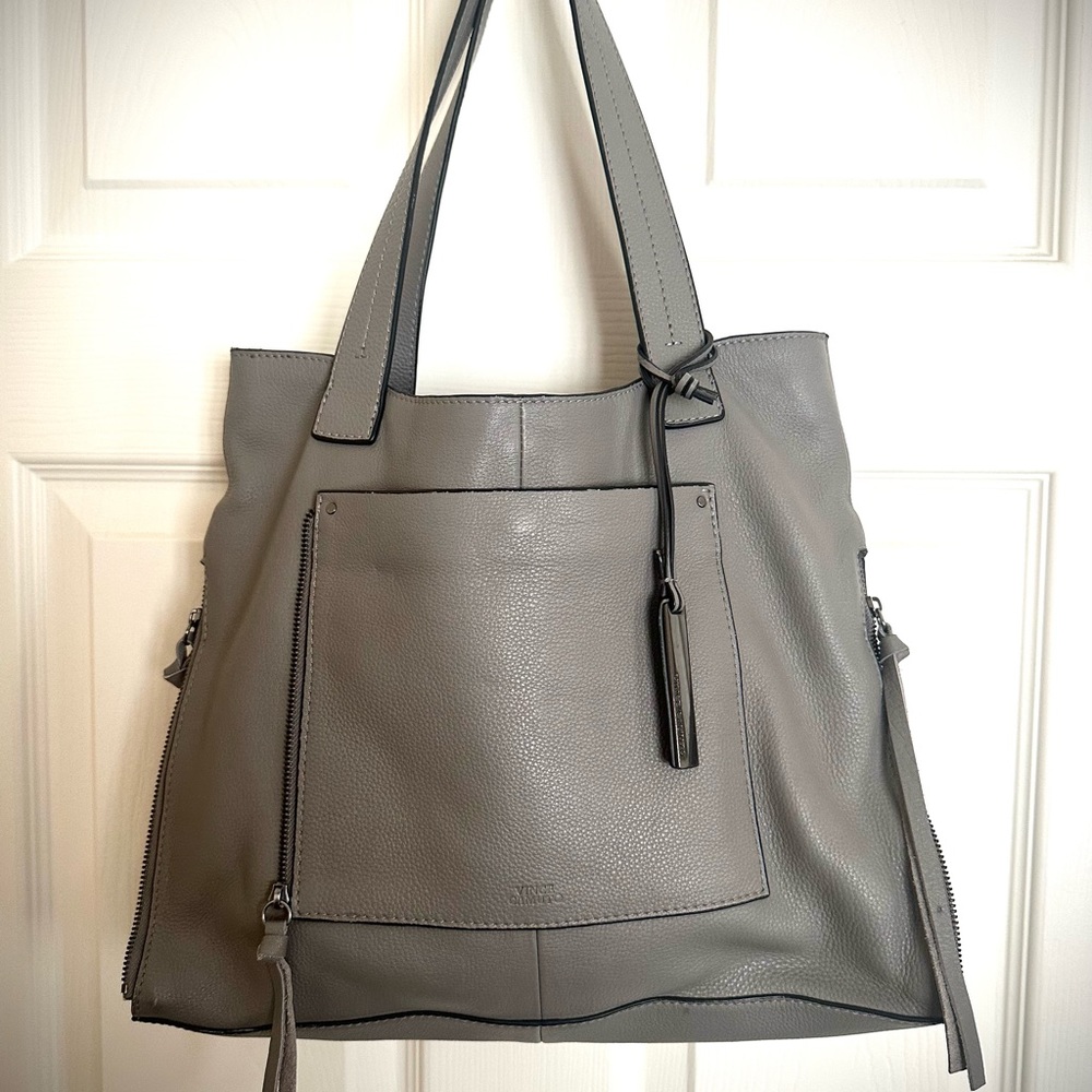 🌹Vince Camuto Shoulder Bag